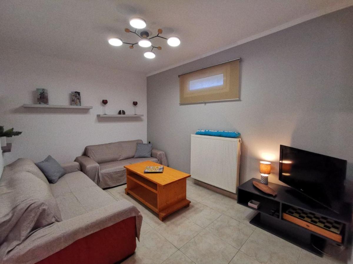 Antonela Sunshine Apartment By Corfu Escapes Perama  Buitenkant foto